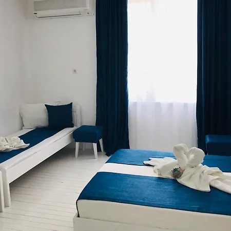 بيت للعطل къща наде